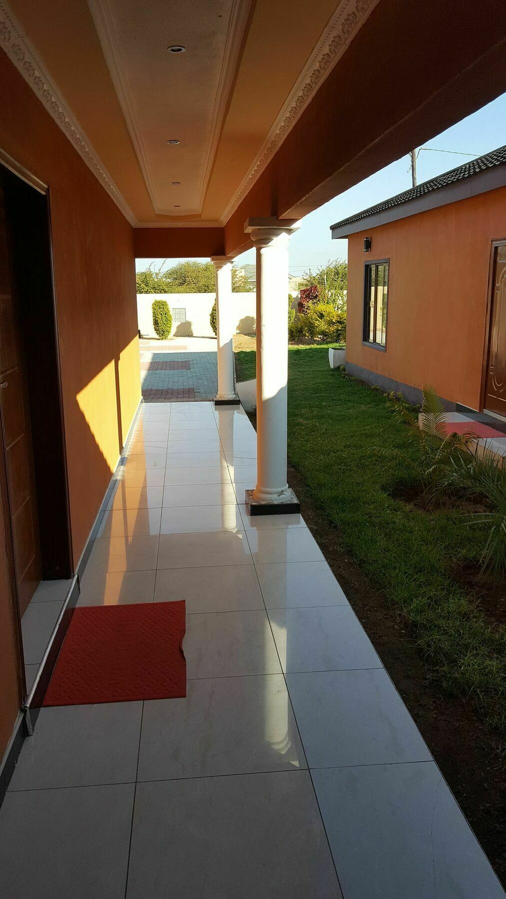 Mathlyn Guest House Francistown Exterior foto