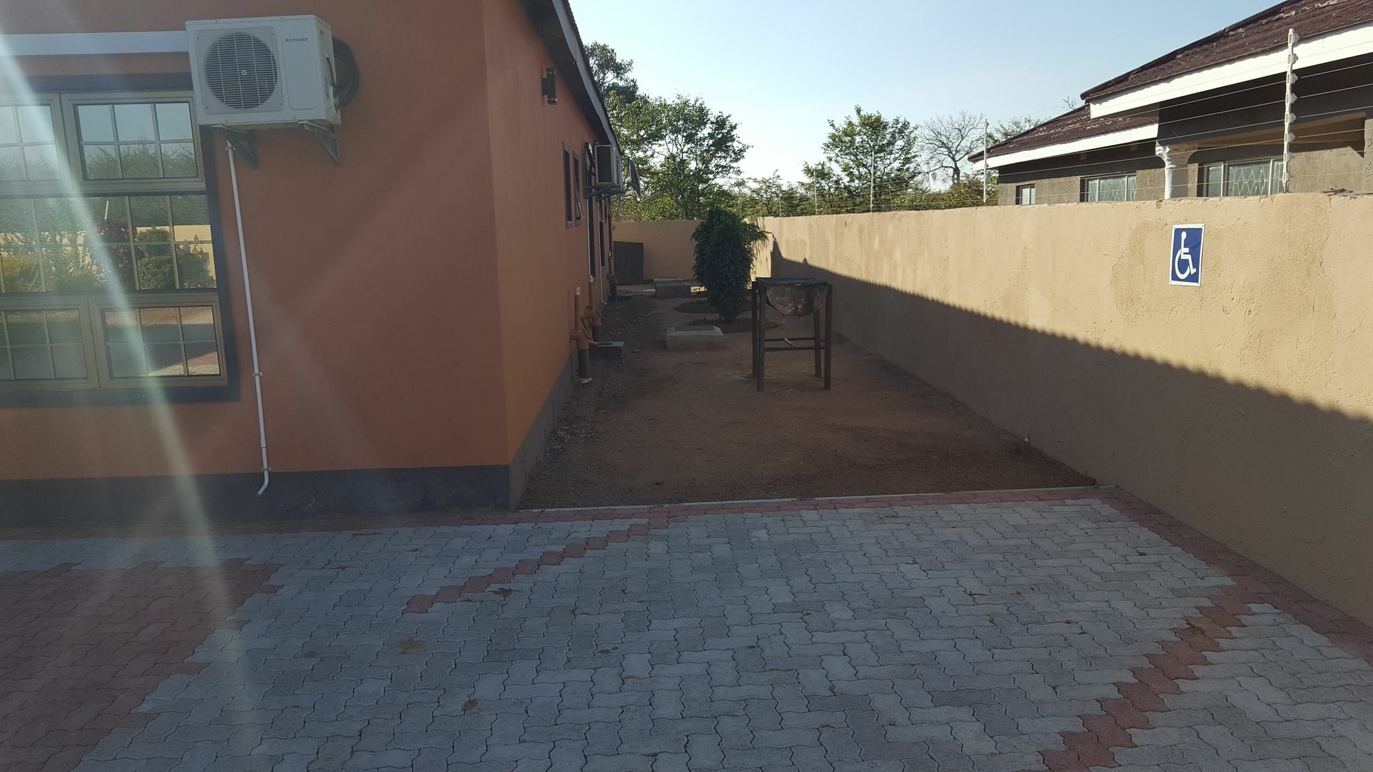 Mathlyn Guest House Francistown Exterior foto